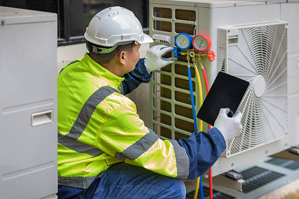 Professional Air Conditioning Repair technician working in Flora, IN